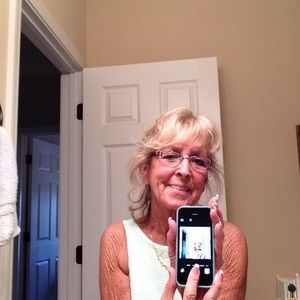 Meet your Posher, Jean